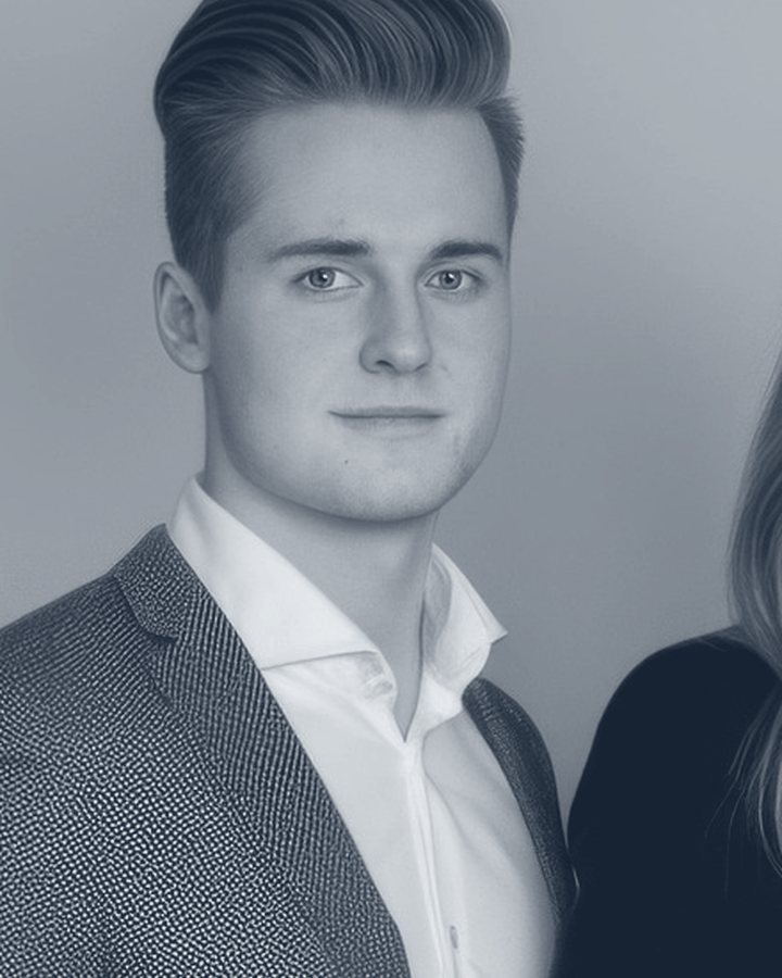 Creed Smykowski, Independent Director